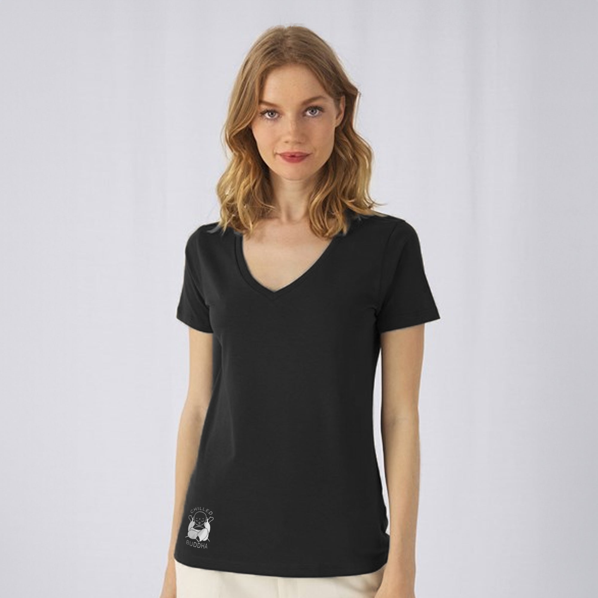 Organic Fitted V-neck T-shirt (special order from Portugal)